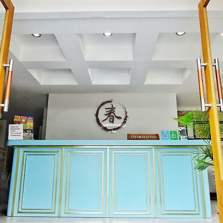Hotel Spring@Tapae Chiang Mai Zewnętrze zdjęcie