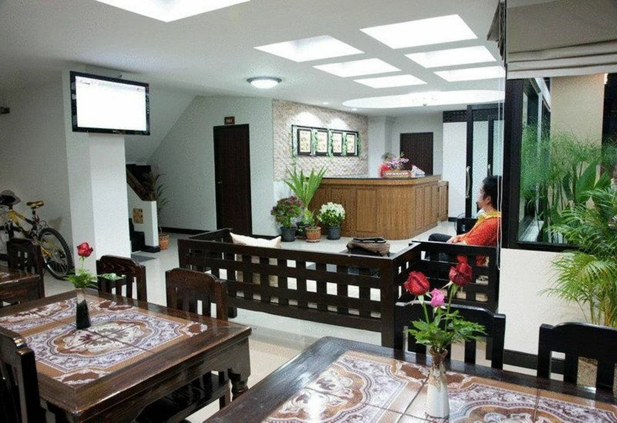 Hotel Spring@Tapae Chiang Mai Zewnętrze zdjęcie