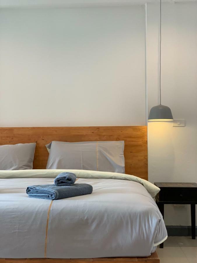 Hotel Spring@Tapae Chiang Mai Zewnętrze zdjęcie