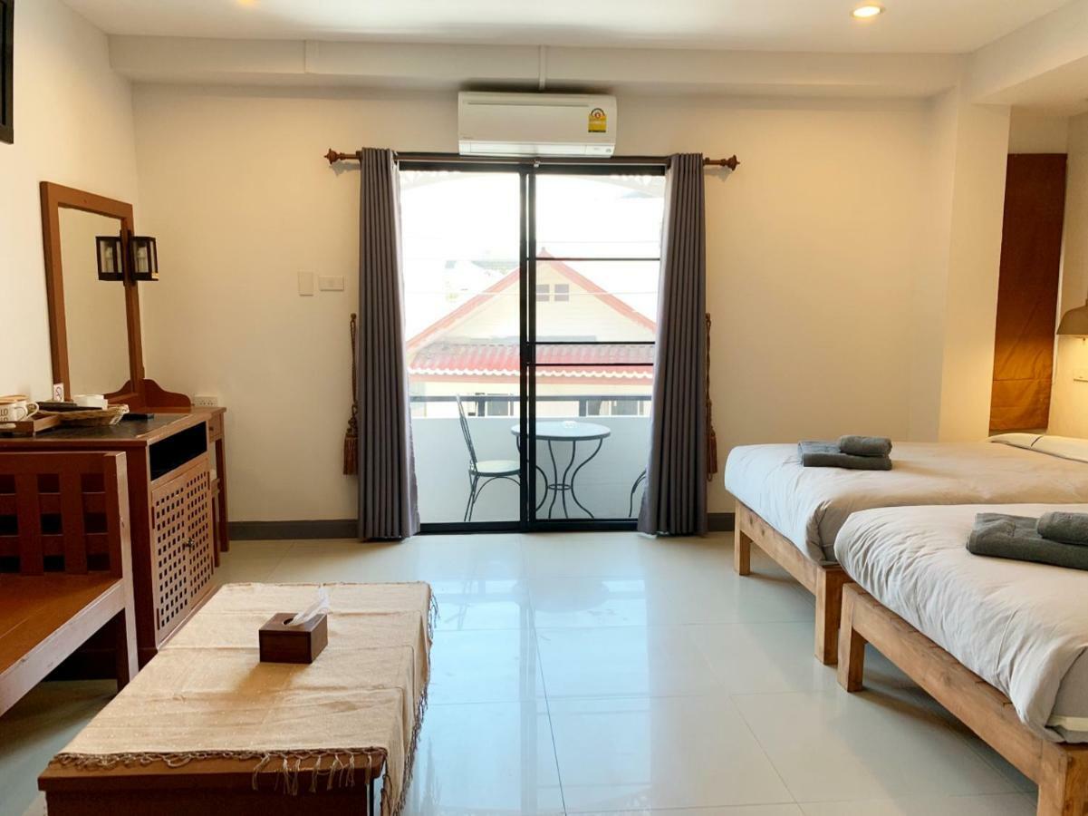 Hotel Spring@Tapae Chiang Mai Zewnętrze zdjęcie